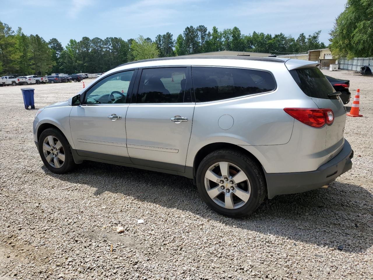 1GNKRLED5CJ242428 2012 Chevrolet Traverse Ltz