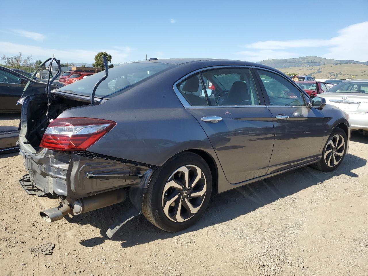 1HGCR2F8XGA232820 2016 Honda Accord Exl