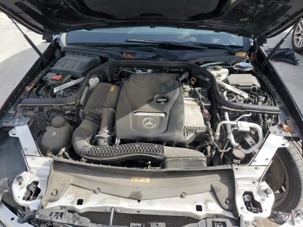 WDDZF4JB0KA547589 2019 Mercedes-Benz E 300