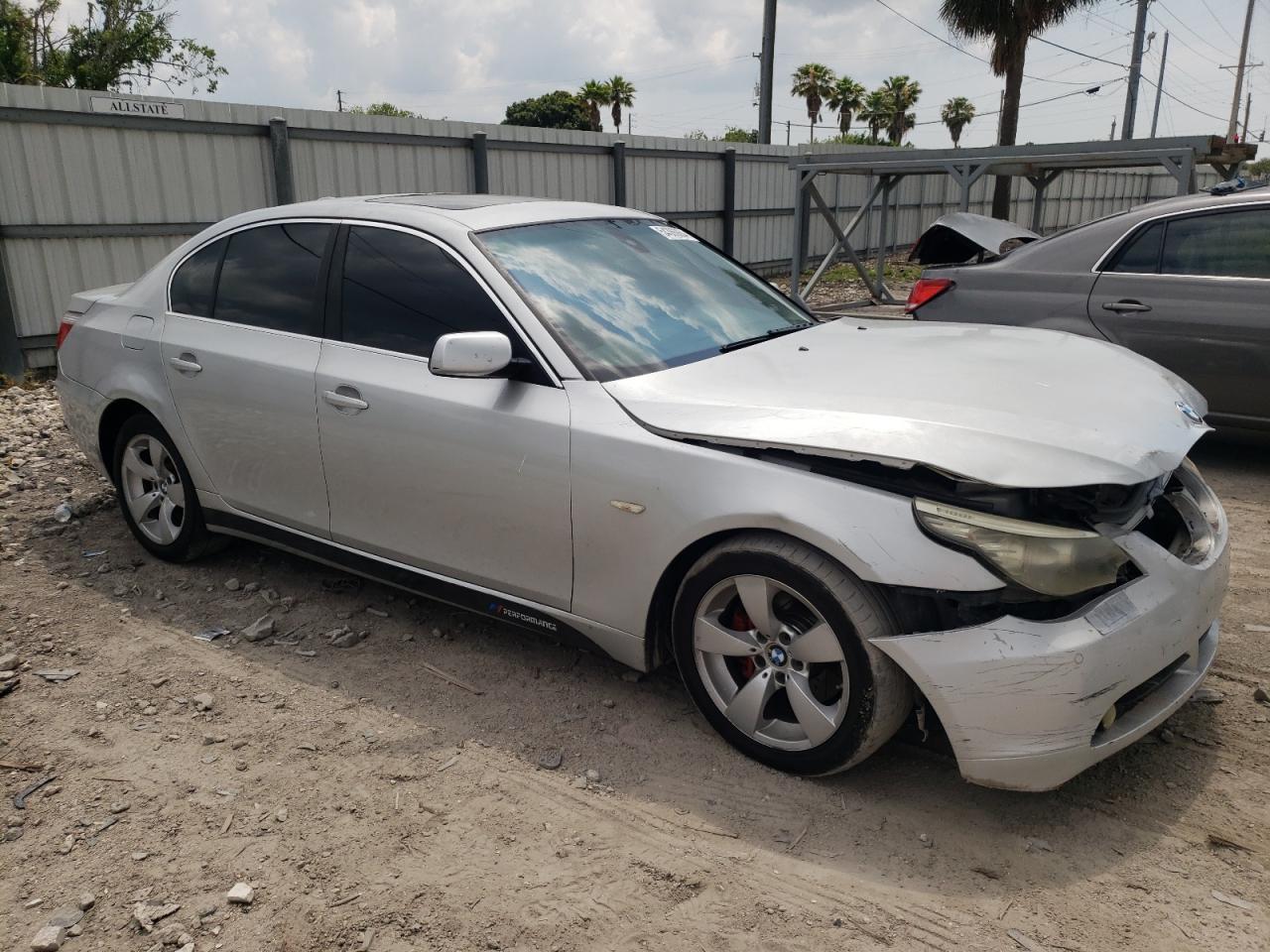 WBANU5C54AC125286 2010 BMW 528 I