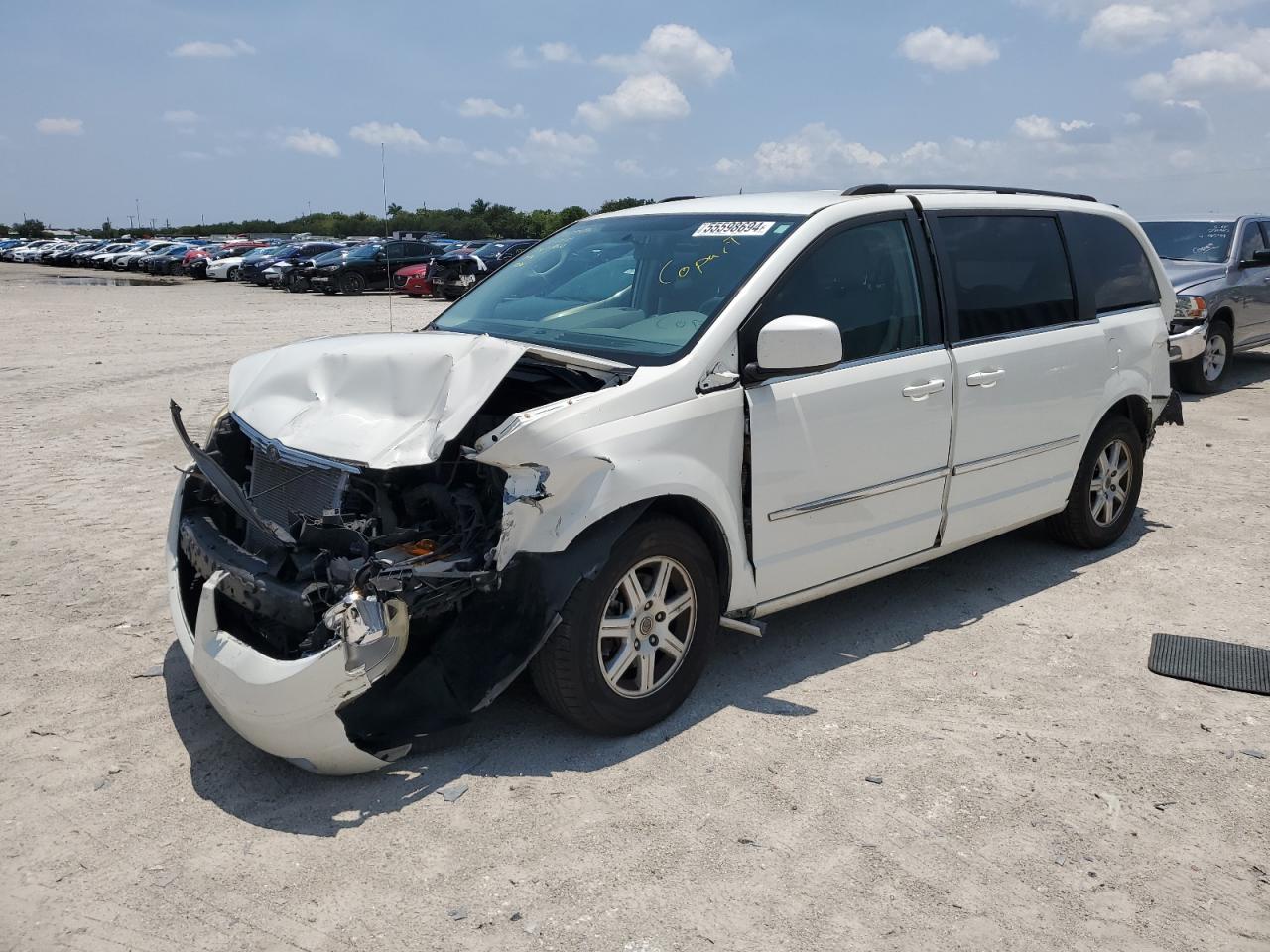 2A4RR5D17AR337022 2010 Chrysler Town & Country Touring