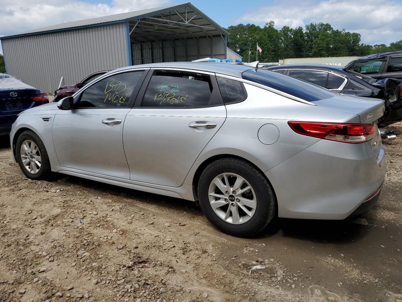 5XXGT4L30GG009700 2016 Kia Optima Lx