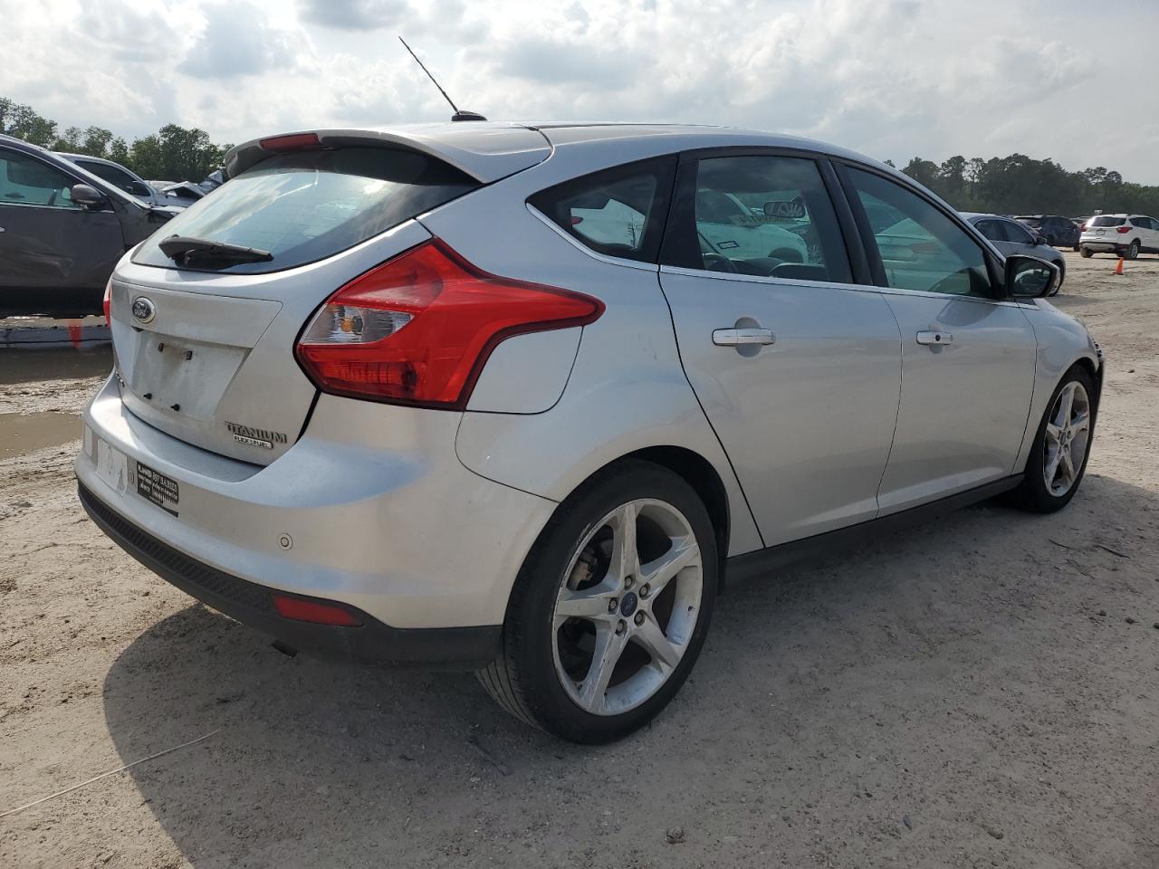 1FADP3N21DL195321 2013 Ford Focus Titanium