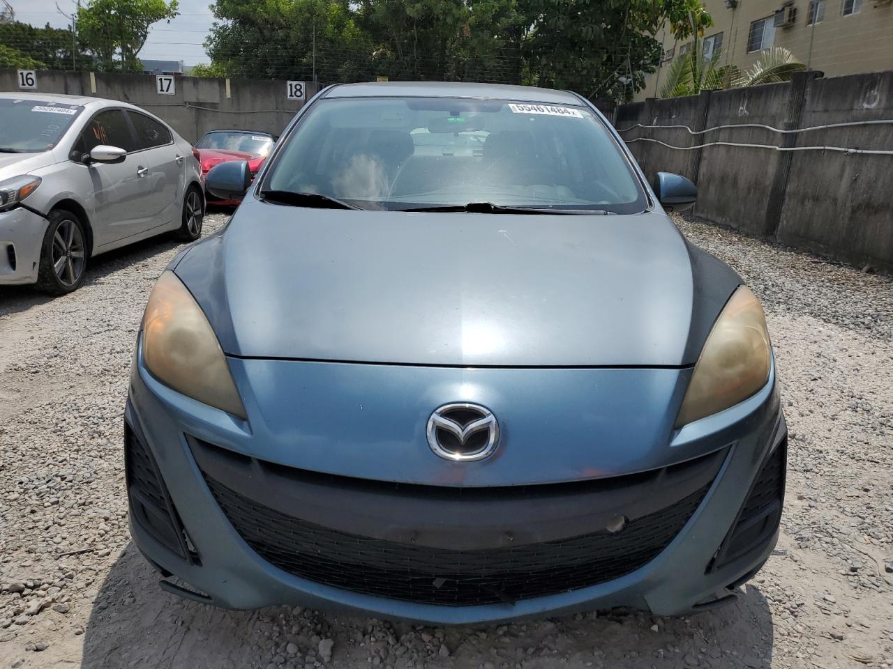 JM1BL1UG2B1415668 2011 Mazda 3 I