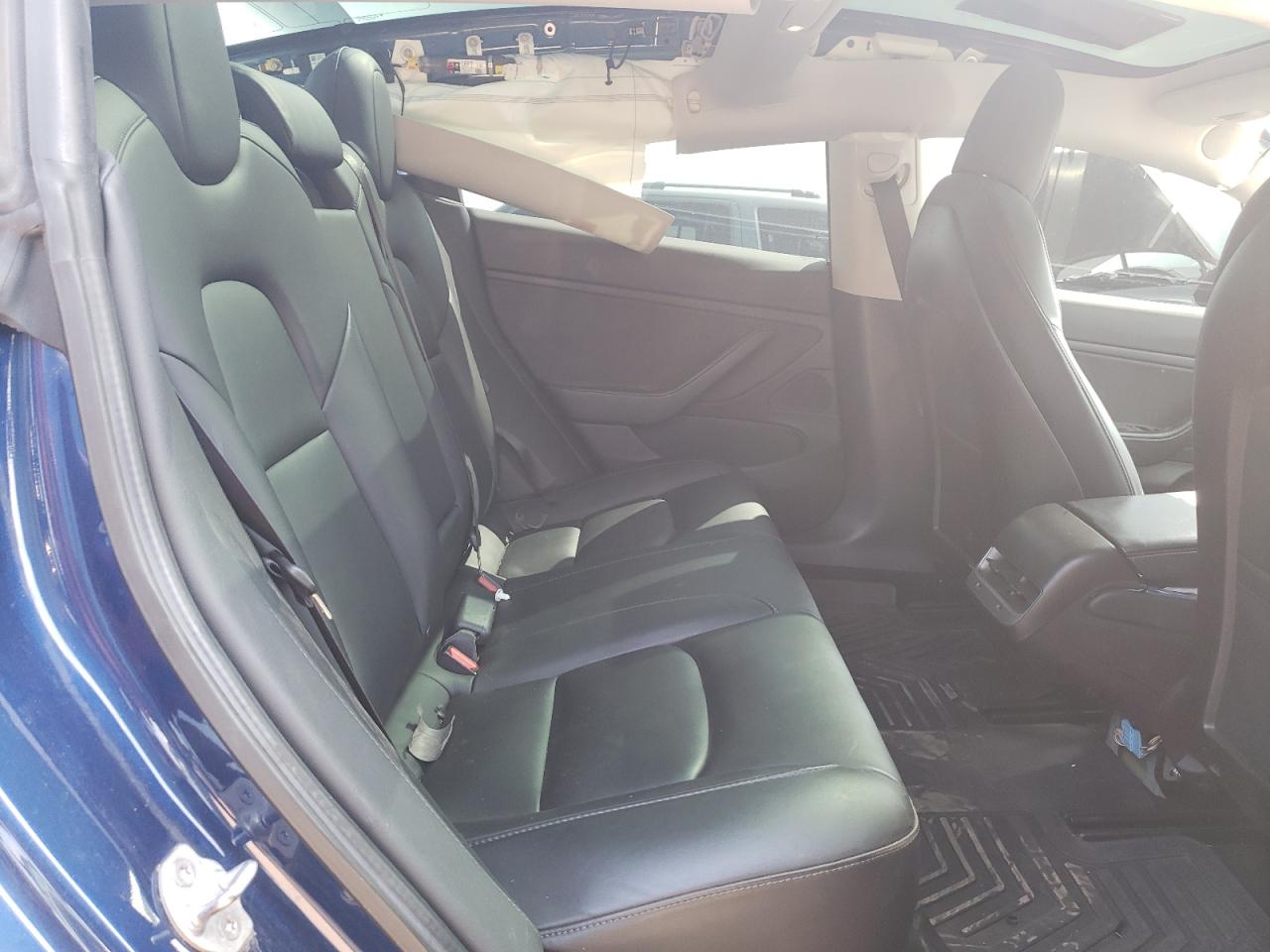 5YJ3E1EB1KF465065 2019 Tesla Model 3