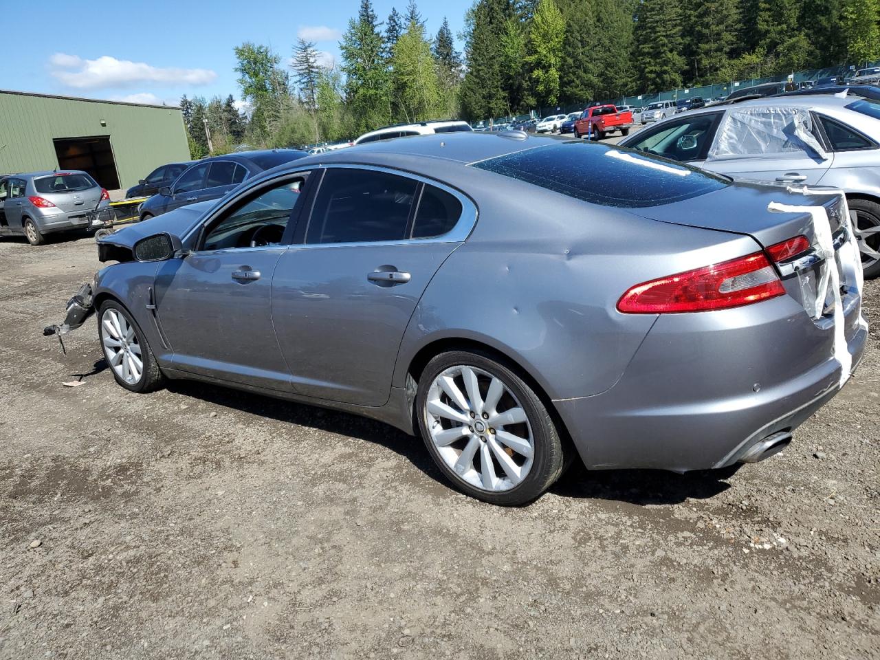 SAJWA0GB9BLR81687 2011 Jaguar Xf Premium