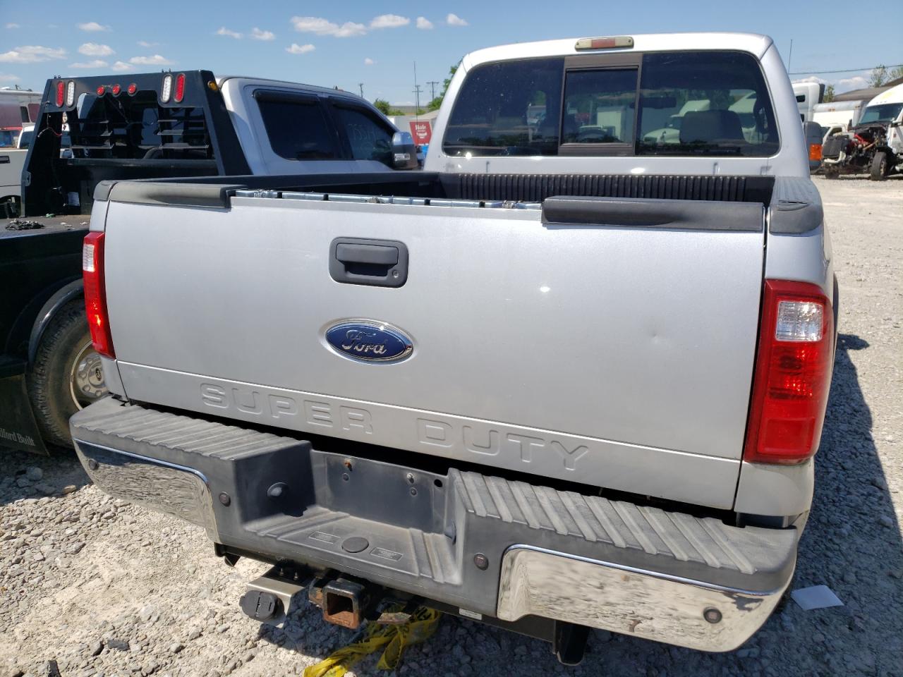 Lot #2855312353 2008 FORD F350 SRW S