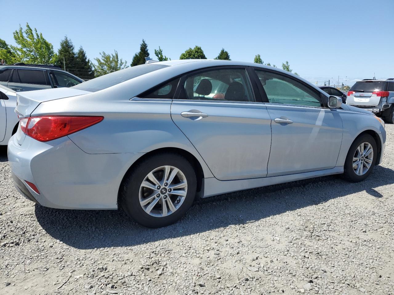 2014 Hyundai Sonata Gls vin: 5NPEB4AC1EH893547