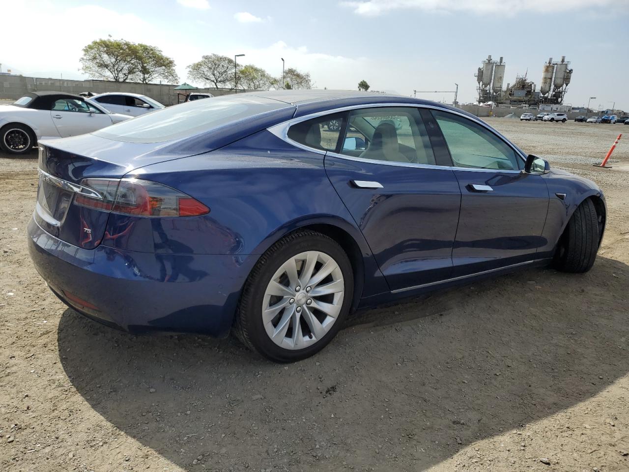 5YJSA1E15HF210779 2017 Tesla Model S