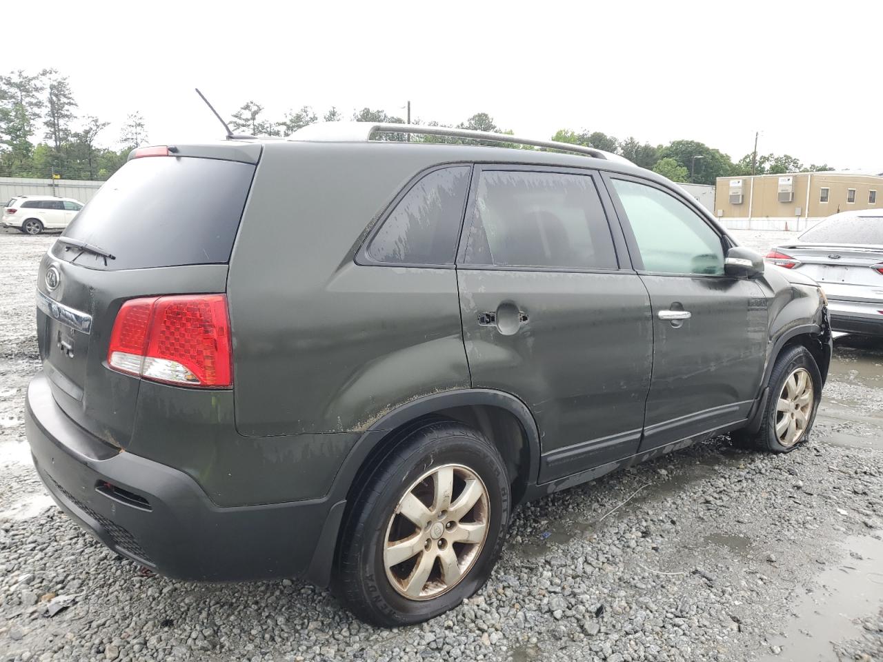 5XYKT4A13BG112660 2011 Kia Sorento Base