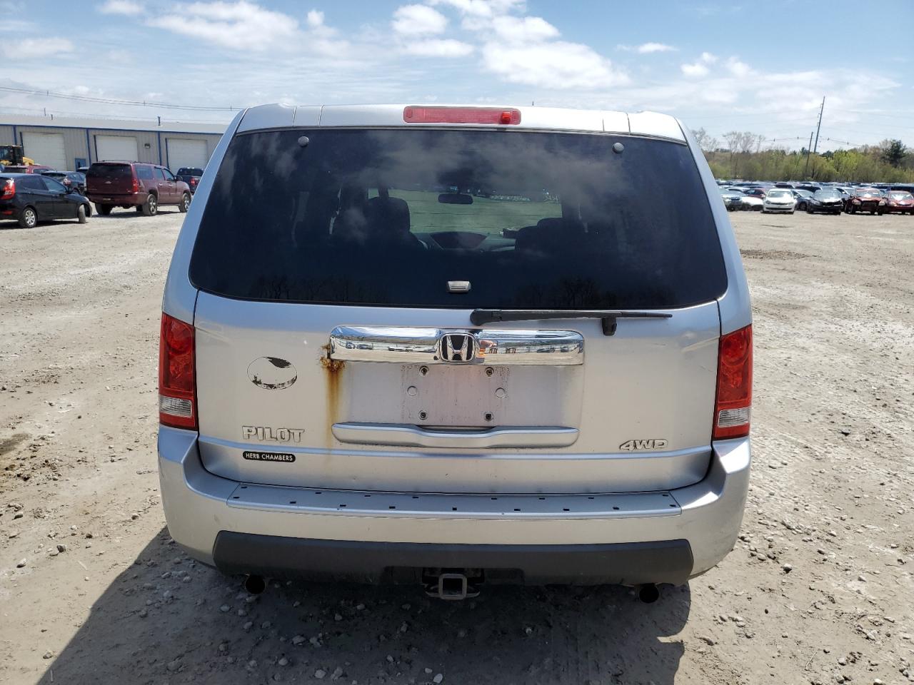 5FNYF4H27AB010218 2010 Honda Pilot Lx