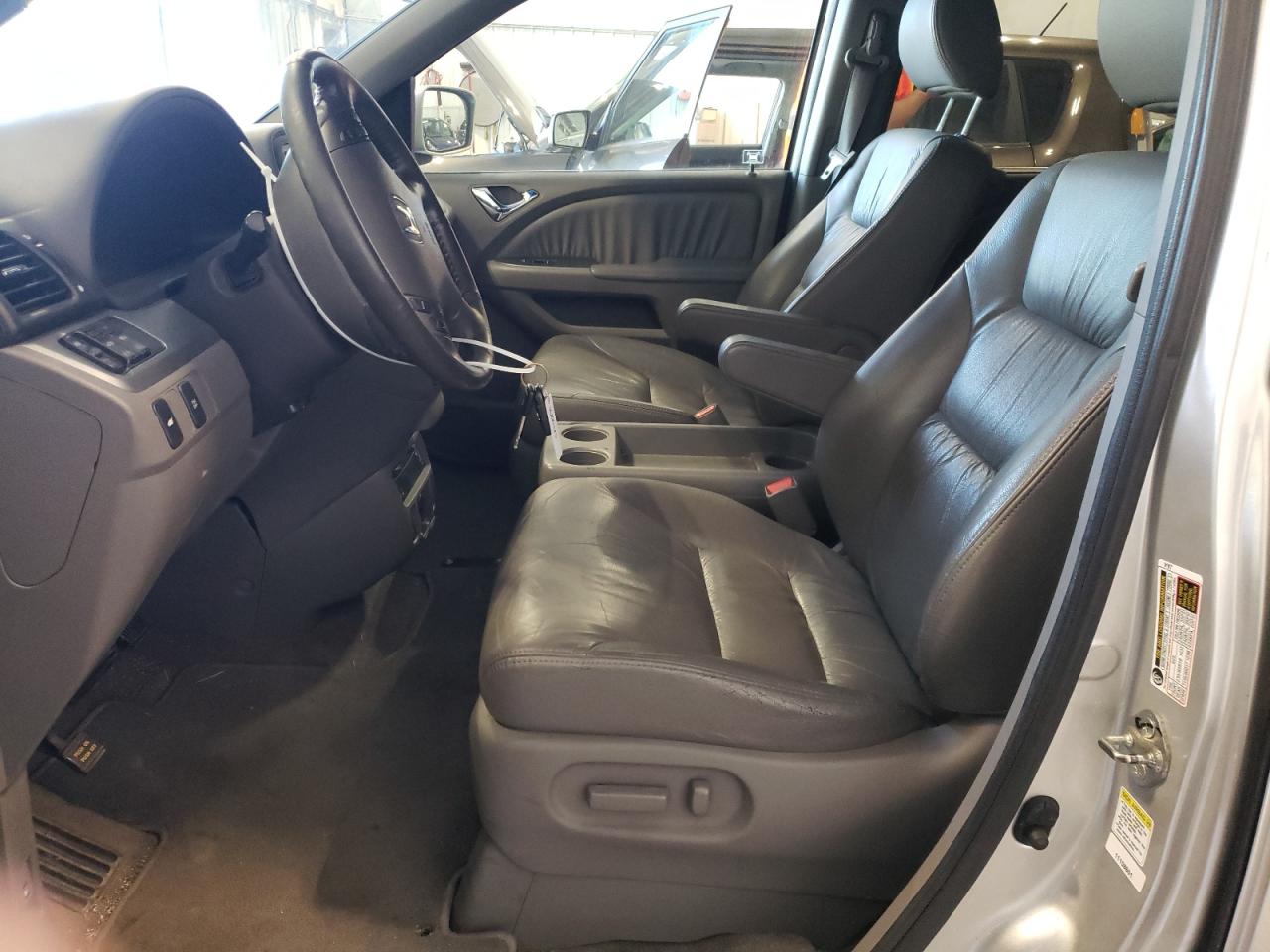 5FNRL38749B031302 2009 Honda Odyssey Exl