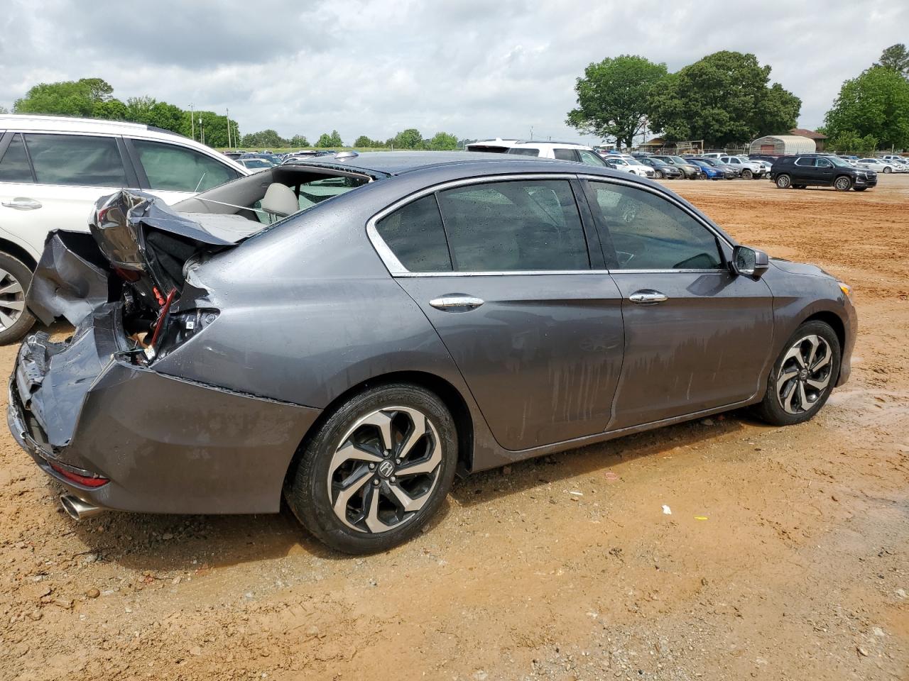 2017 Honda Accord Exl vin: 1HGCR3F83HA029128