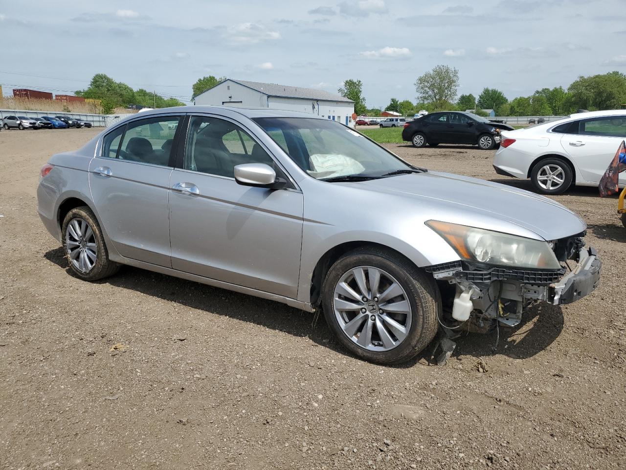 1HGCP3F82BA017551 2011 Honda Accord Exl