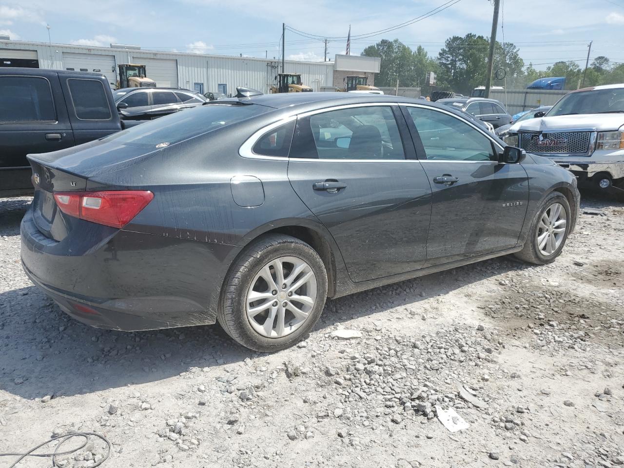 1G1ZD5ST0JF132490 2018 Chevrolet Malibu Lt