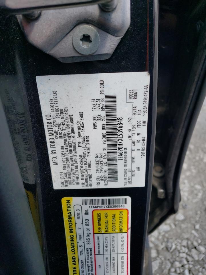 1FA6P0H7XE5396848 2014 Ford Fusion Se