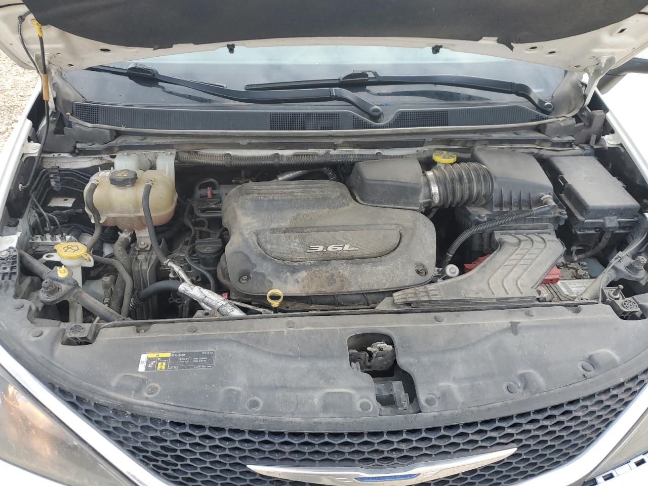 2C4RC1CG0JR247376 2018 Chrysler Pacifica Lx