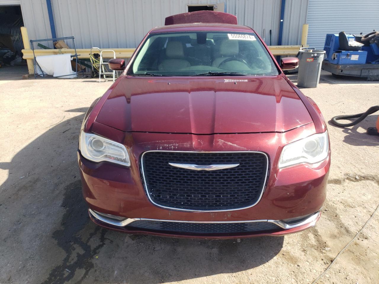 2015 Chrysler 300 Limited vin: 2C3CCARG2FH831504