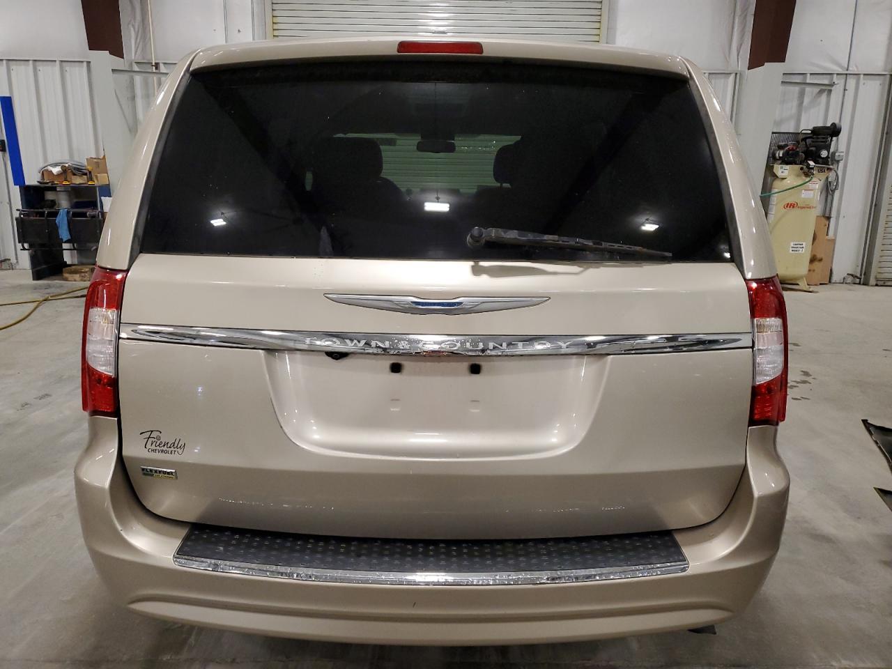 2C4RC1BG8FR588047 2015 Chrysler Town & Country Touring