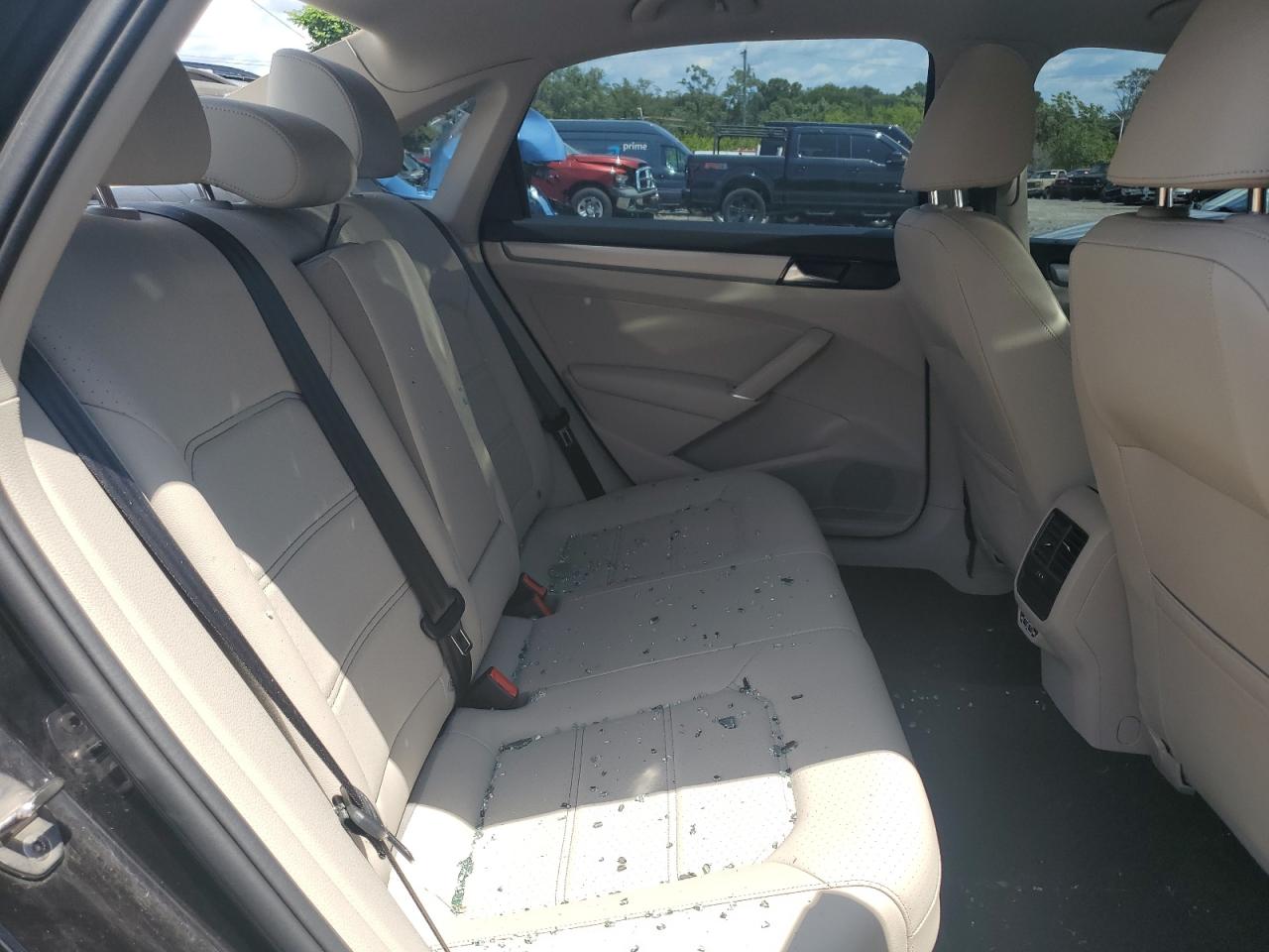 1VWSA7A33NC000794 2022 Volkswagen Passat Se