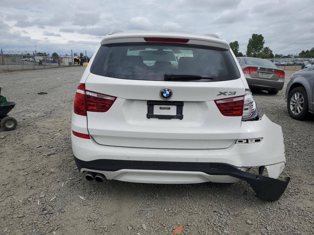 5UXWX9C52H0T04409 2017 BMW X3 xDrive28I