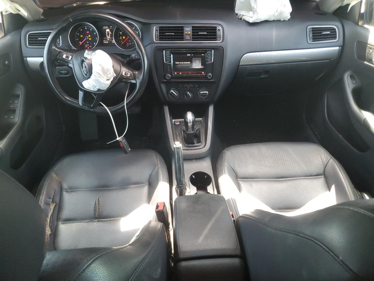 3VWDB7AJ4HM274478 2017 Volkswagen Jetta Se