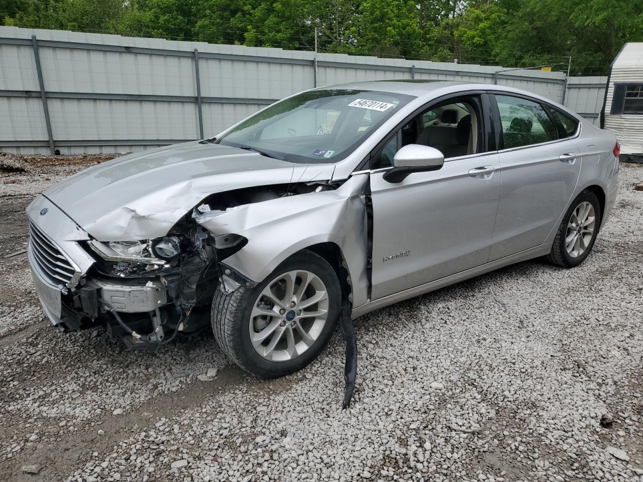 3FA6P0LU2KR138295 2019 Ford Fusion Se