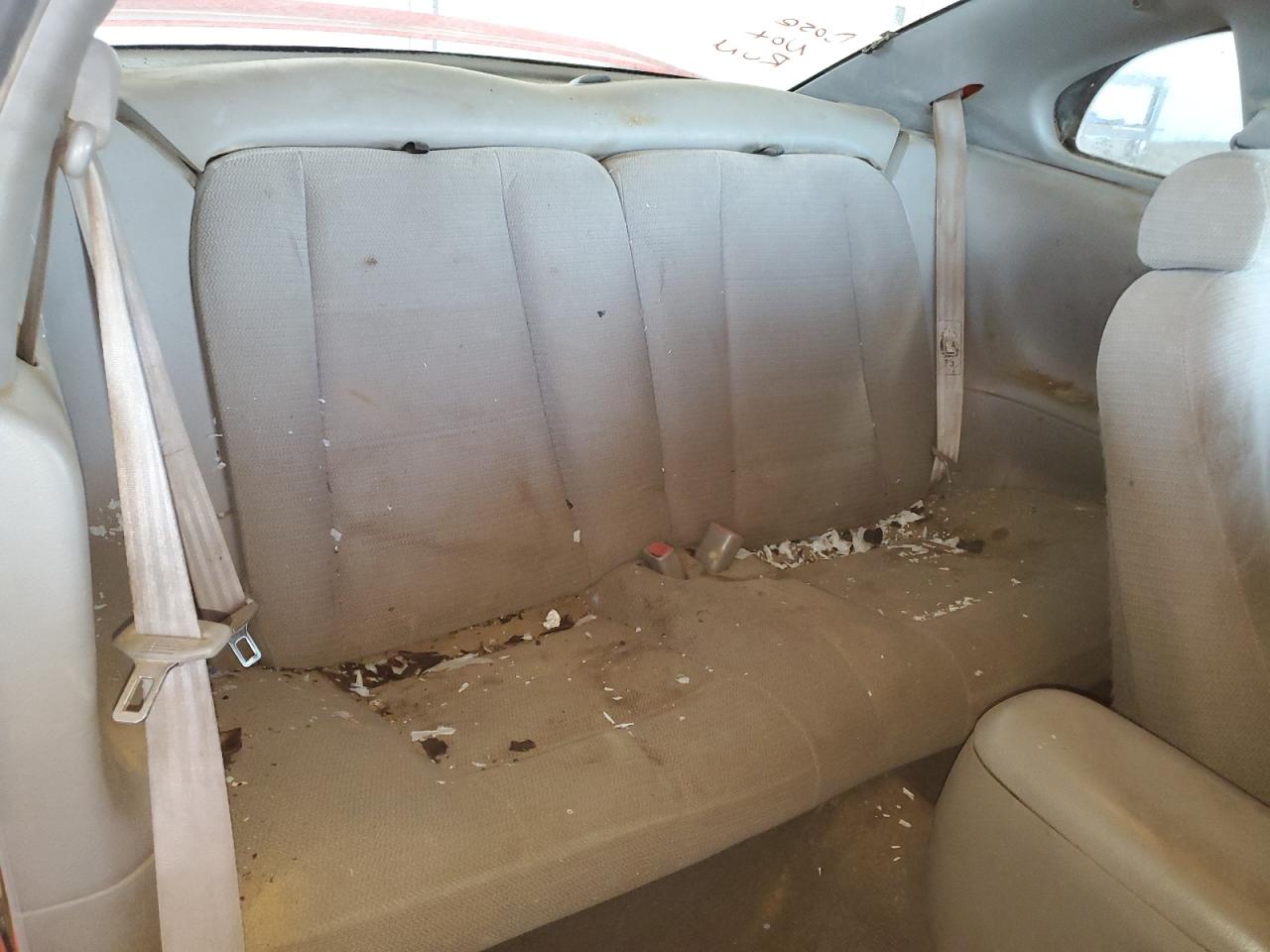 1FAFP4042YF166910 2000 Ford Mustang