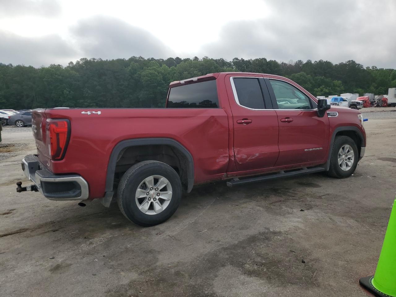 Lot #2921699501 2022 GMC SIERRA LIM