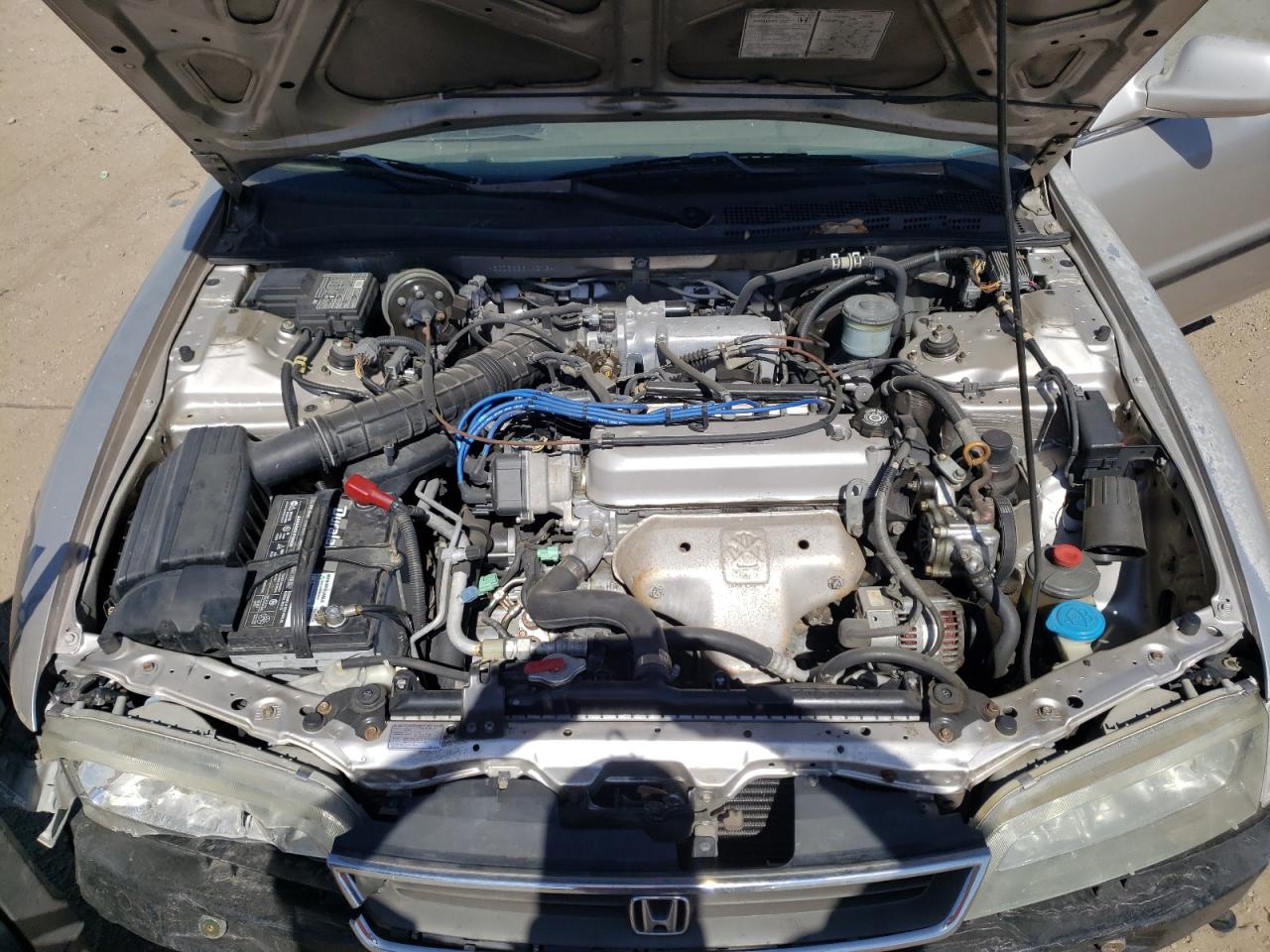 1HGCD5636VA213411 1997 Honda Accord Lx