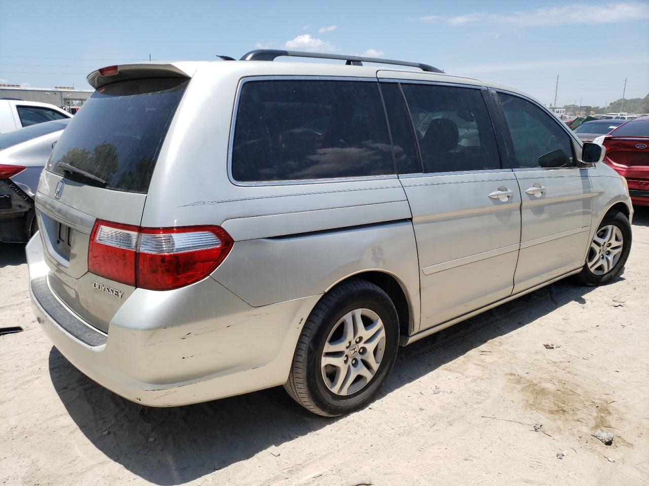 5FNRL38605B038717 2005 Honda Odyssey Exl