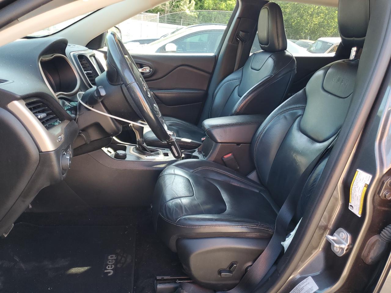 1C4PJMDB3HW520393 2017 Jeep Cherokee Limited