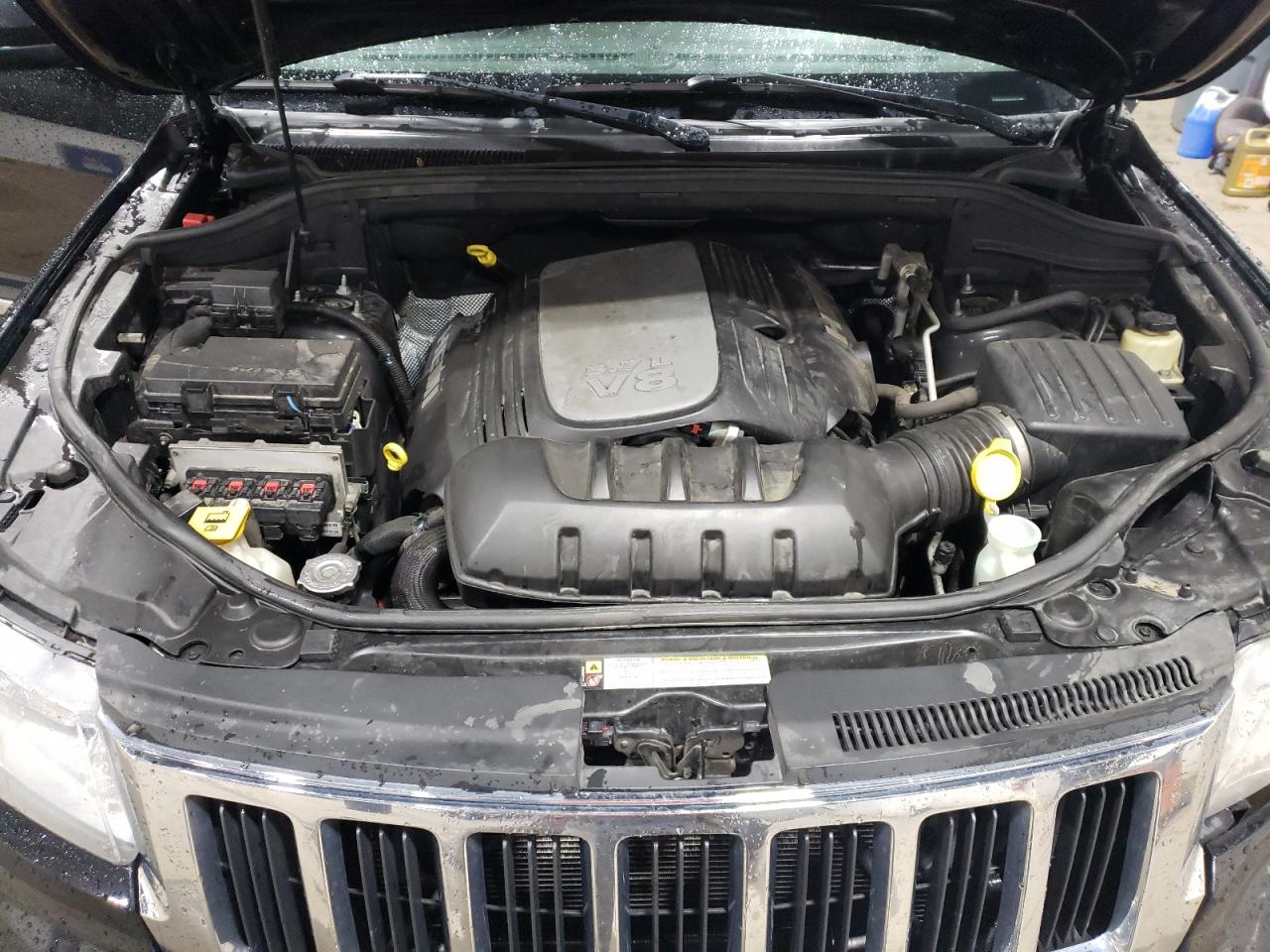 1C4RJFAT4CC153385 2012 Jeep Grand Cherokee Laredo