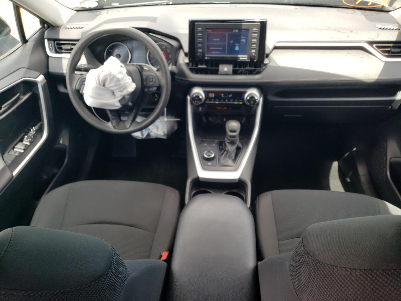 4T3MWRFV7MU014664 2021 Toyota Rav4 Le