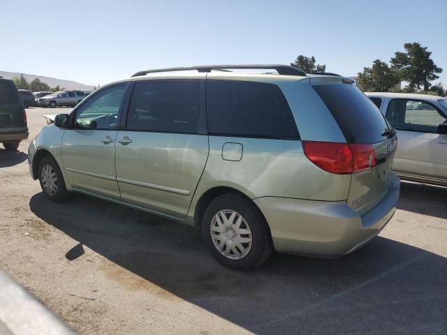 2008 Toyota Sienna - Image 2