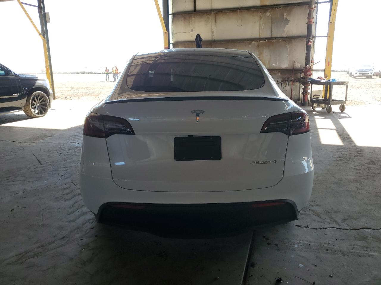 7SAYGDEF0PF897970 2023 Tesla Model Y