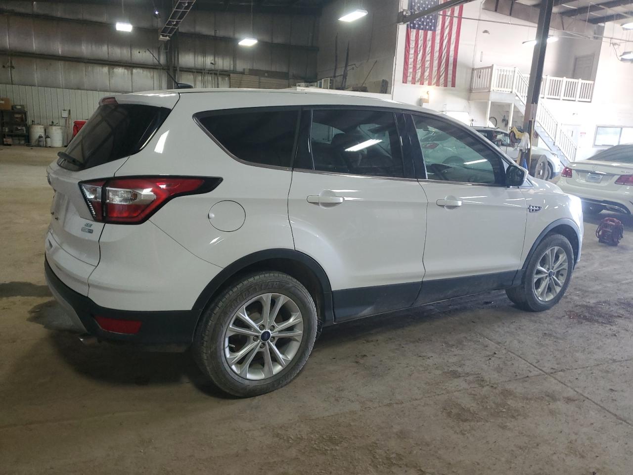 1FMCU9GD6HUC98942 2017 Ford Escape Se