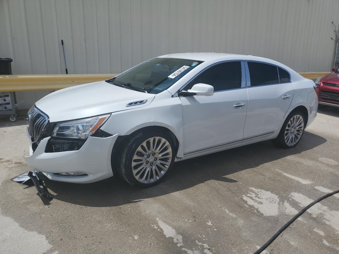 1G4GF5G33FF167917 2015 Buick Lacrosse Premium