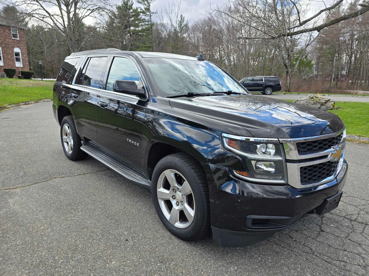 2016 Chevrolet Tahoe K1500 Lt vin: 1GNSKBKCXGR349086