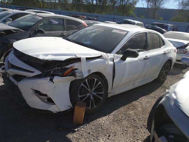 VIN 4T1B11HK7JU589216 2018 Toyota Camry, L no.1