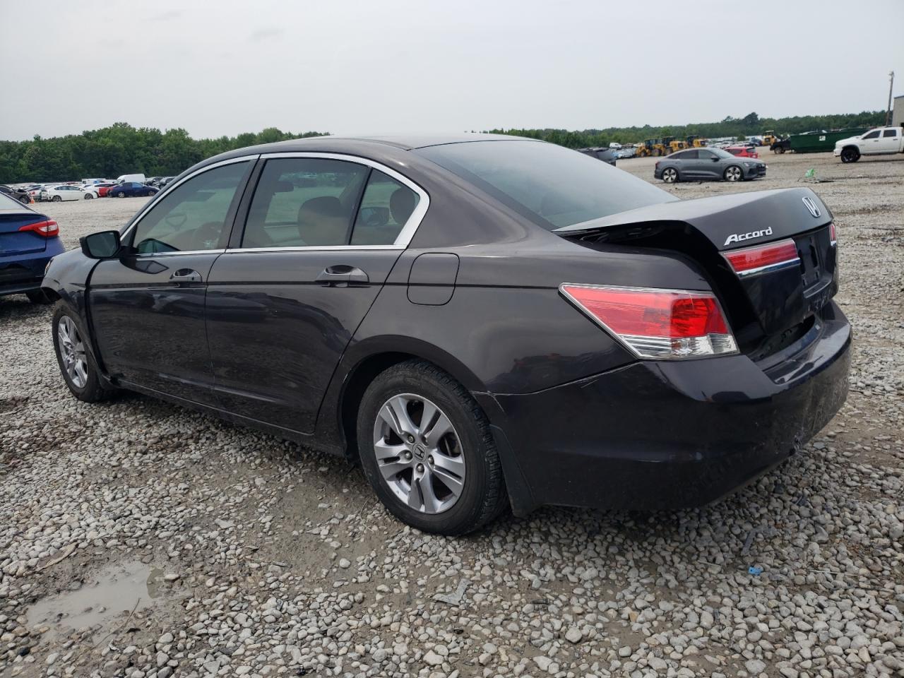 1HGCP2F43BA100638 2011 Honda Accord Lxp