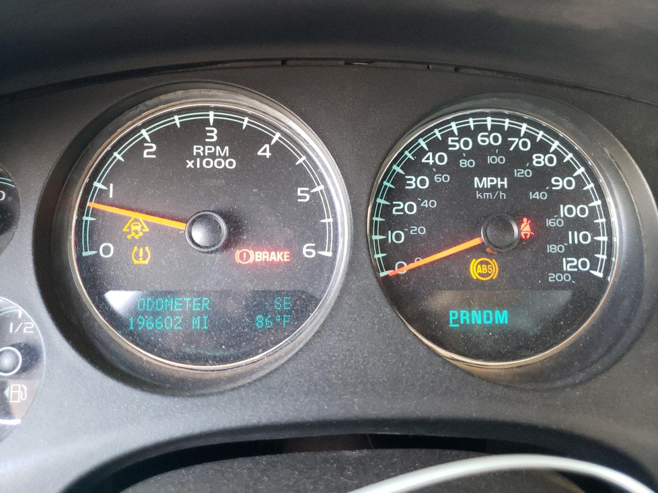 1GNUKBE07AR233393 2010 Chevrolet Tahoe K1500 Lt