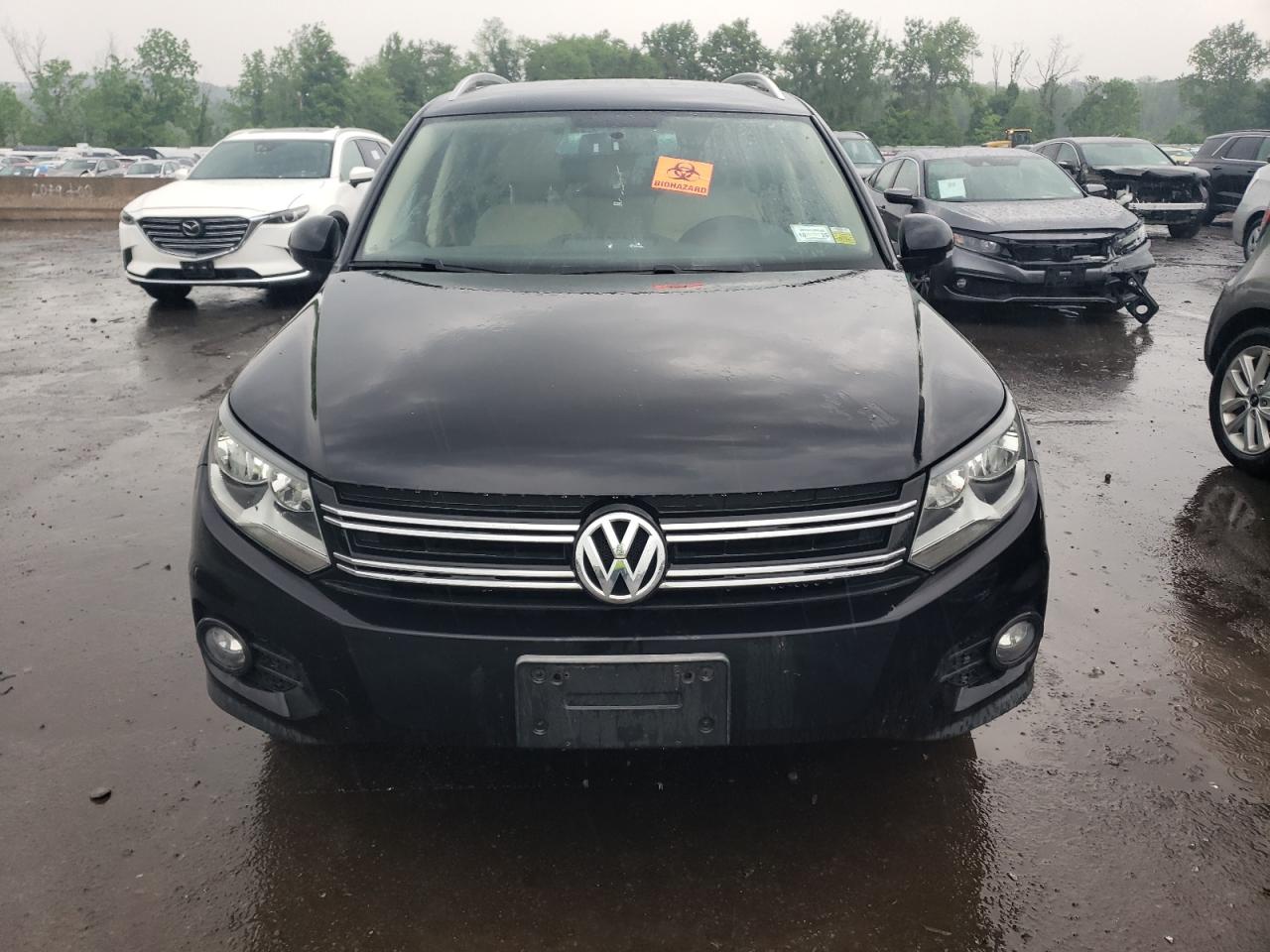 WVGBV7AX2CW609358 2012 Volkswagen Tiguan S