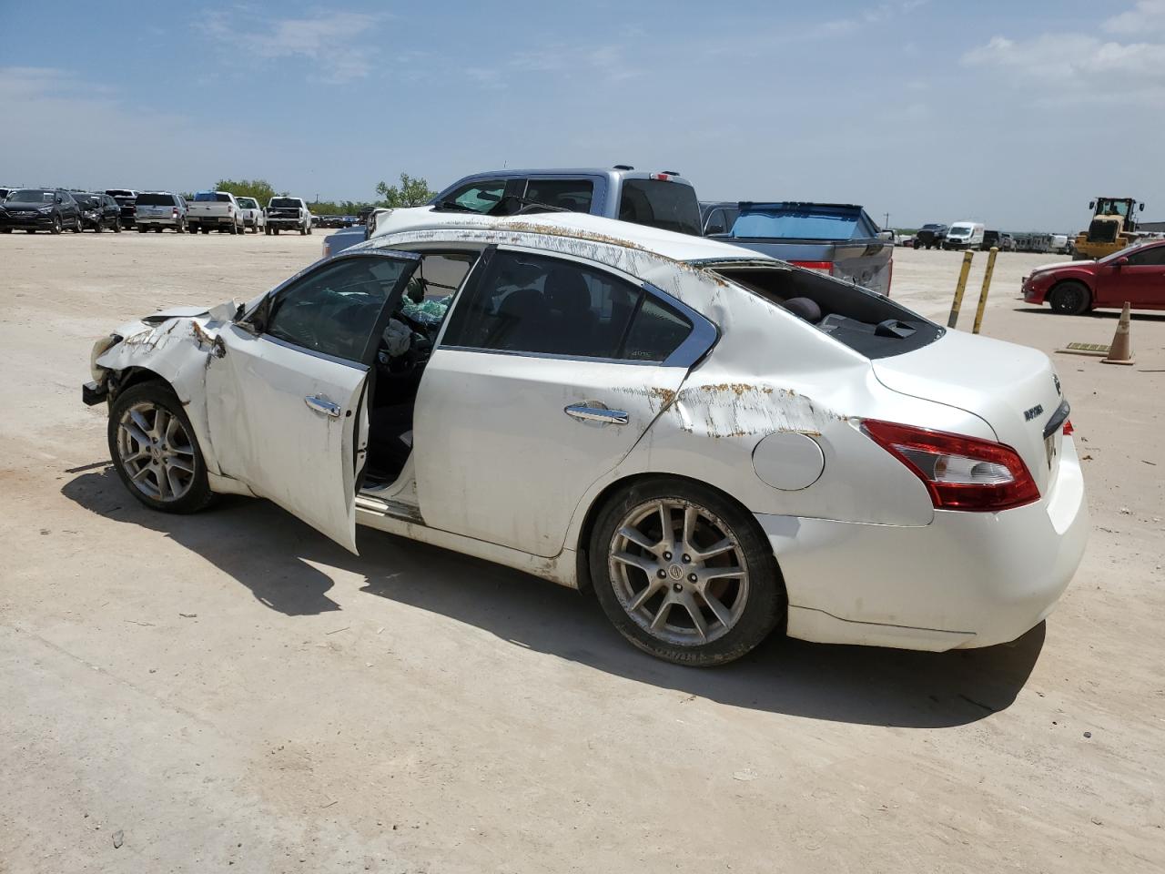 1N4AA5AP0BC838868 2011 Nissan Maxima S