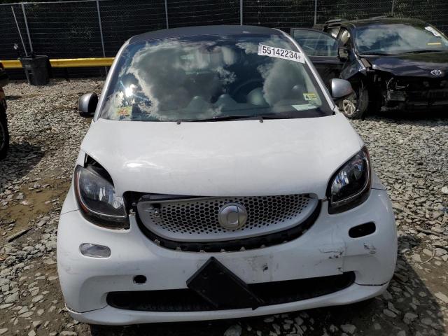 VIN WMEFJ5DA8GK044884 2016 Smart Fortwo no.5