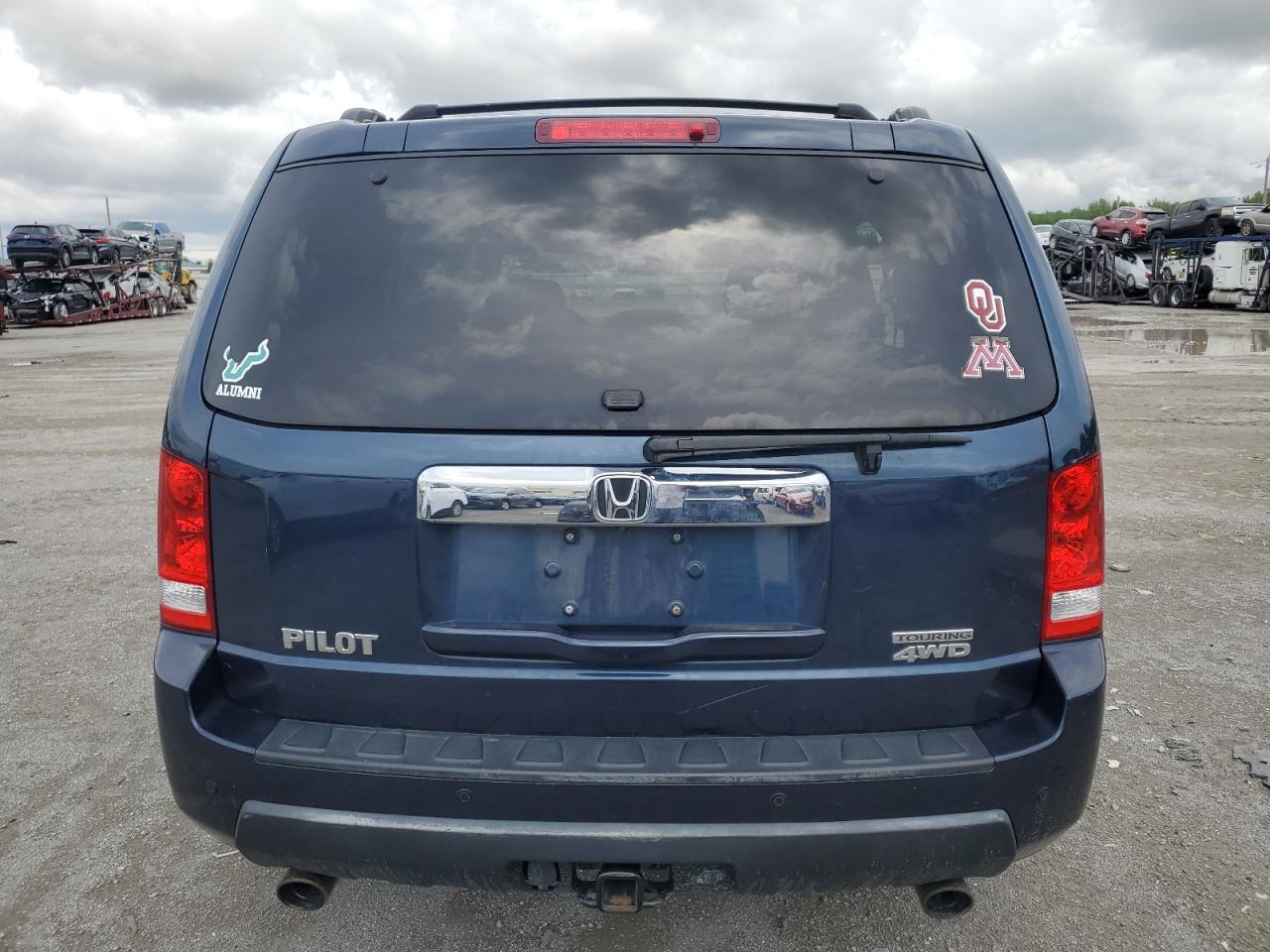 5FNYF4H84AB025361 2010 Honda Pilot Touring