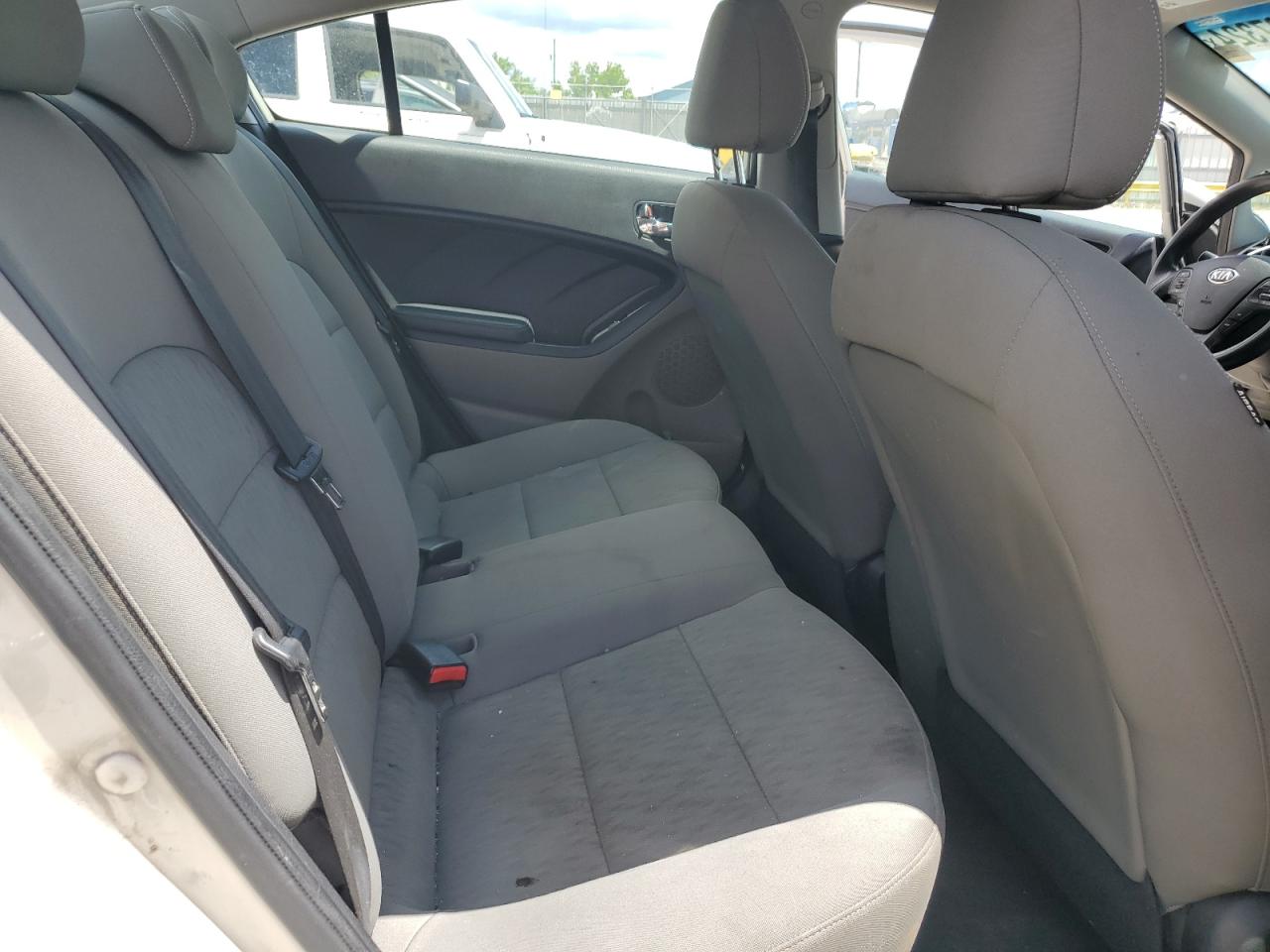 KNAFK4A63F5255880 2015 Kia Forte Lx