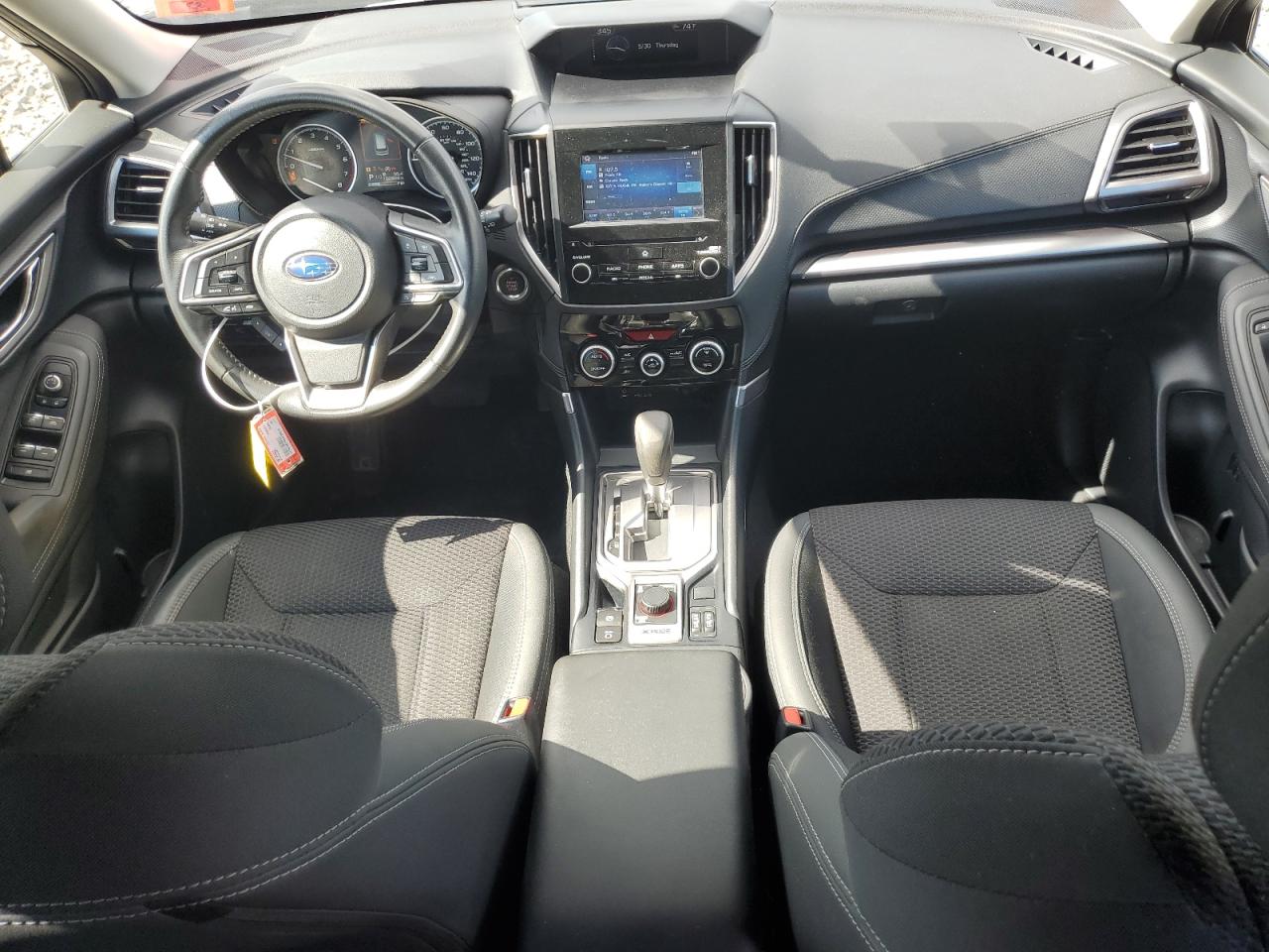 JF2SKAGC4KH439524 2019 Subaru Forester Premium