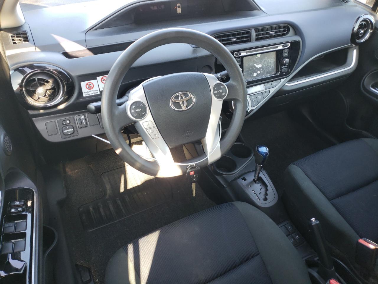 JTDKDTB36G1124784 2016 Toyota Prius C