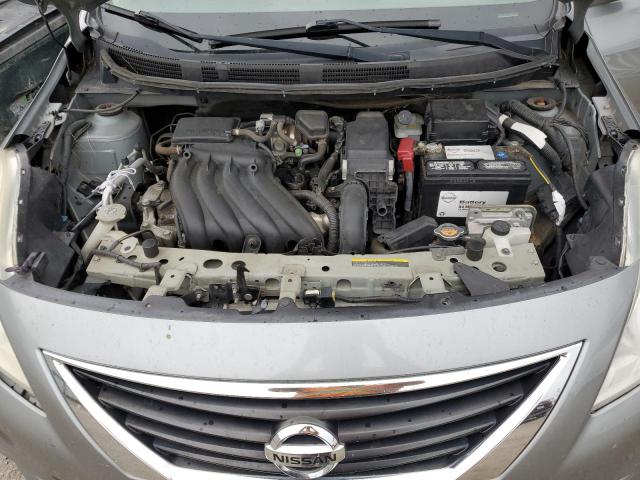 2012 Nissan Versa S VIN: 3N1CN7AP6CL827952 Lot: 54757234